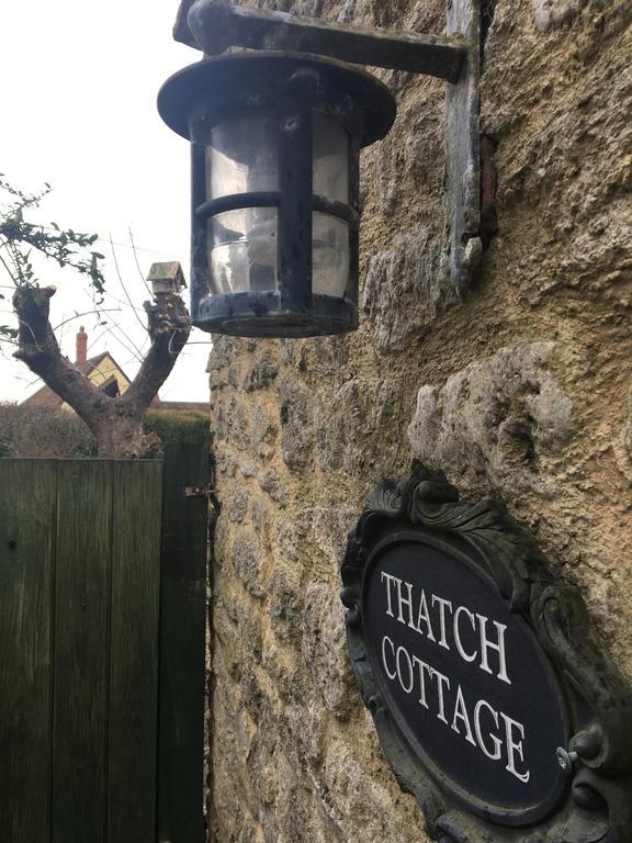 Thatch Cottage Lacock Exterior foto